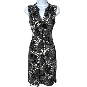 White House Black Market Classy Floral Wrap Dress | XS - SMALL